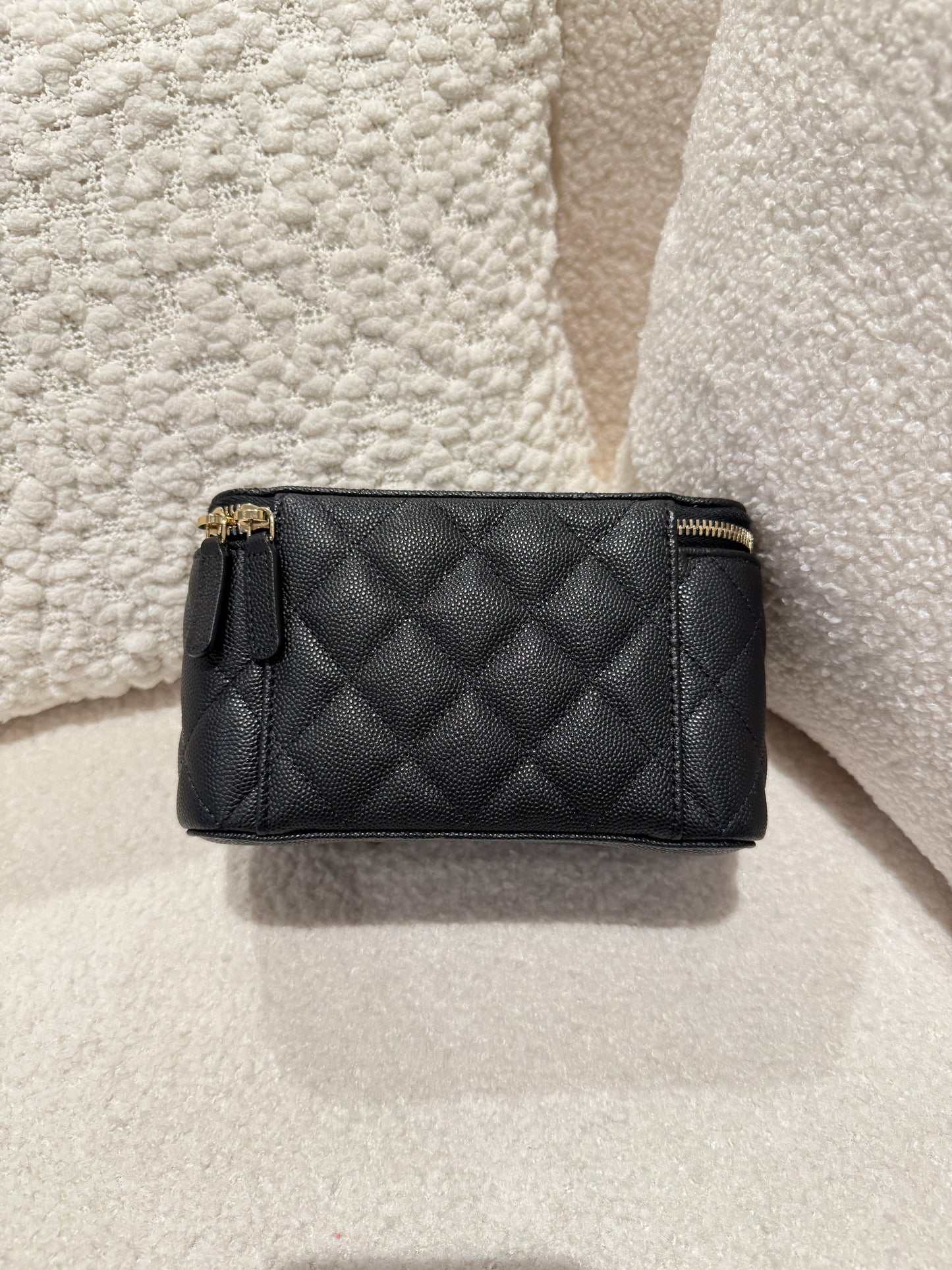 CHANEL Matelasse Small Vanity Case Chain Shoulder Bag Caviar Skin Leather Black