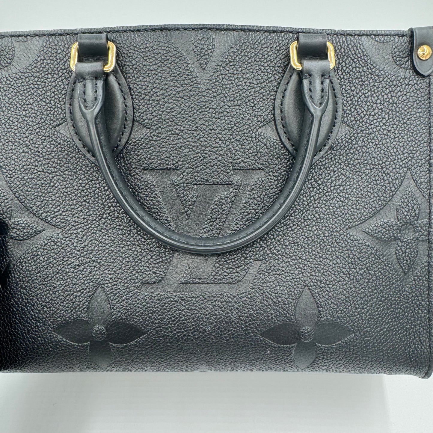 LOUIS VUITTON Onthego BB Handbag