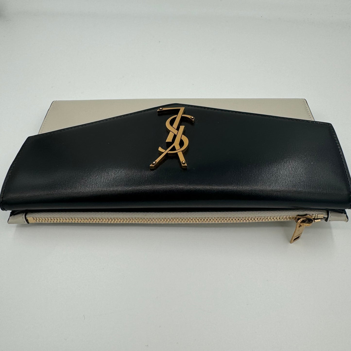 Saint Laurent YSL Women Uptown Chain Wallet in Shiny Smooth Leather