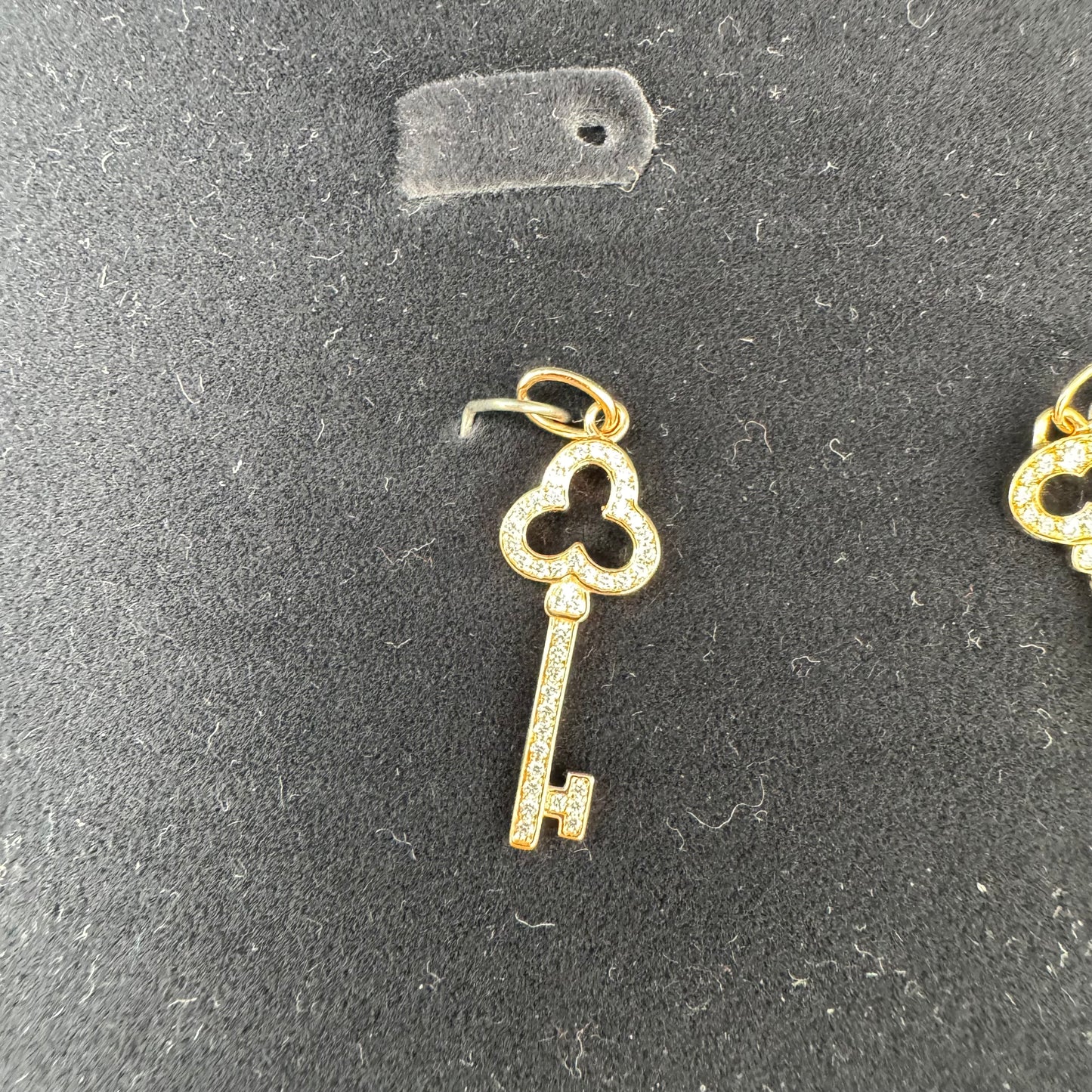 TIFFANY & CO. 18K Yellow Gold Diamond Mini Open Trefoil Key Pendant (3 sets)