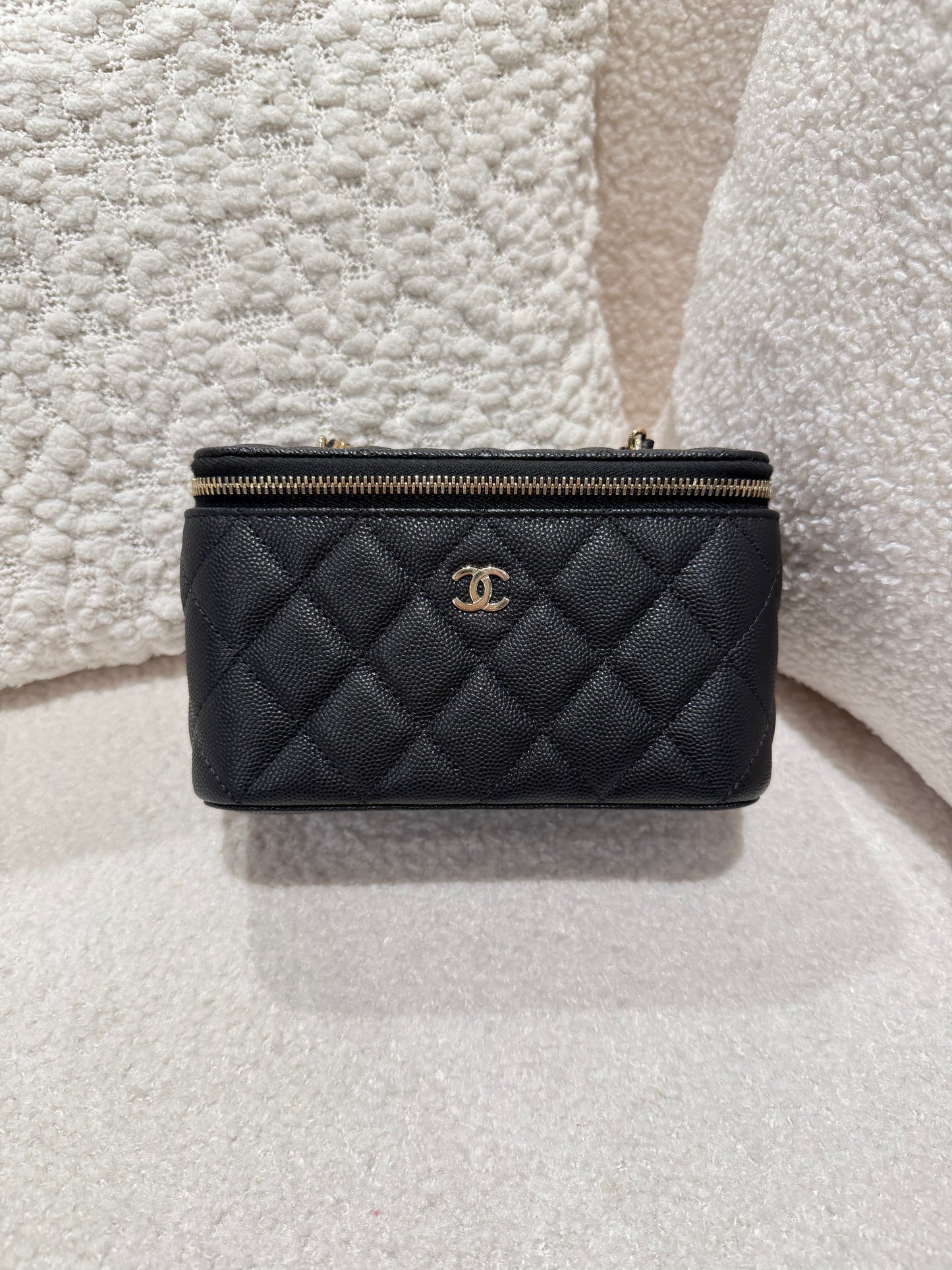 CHANEL Matelasse Small Vanity Case Chain Shoulder Bag Caviar Skin Leather Black