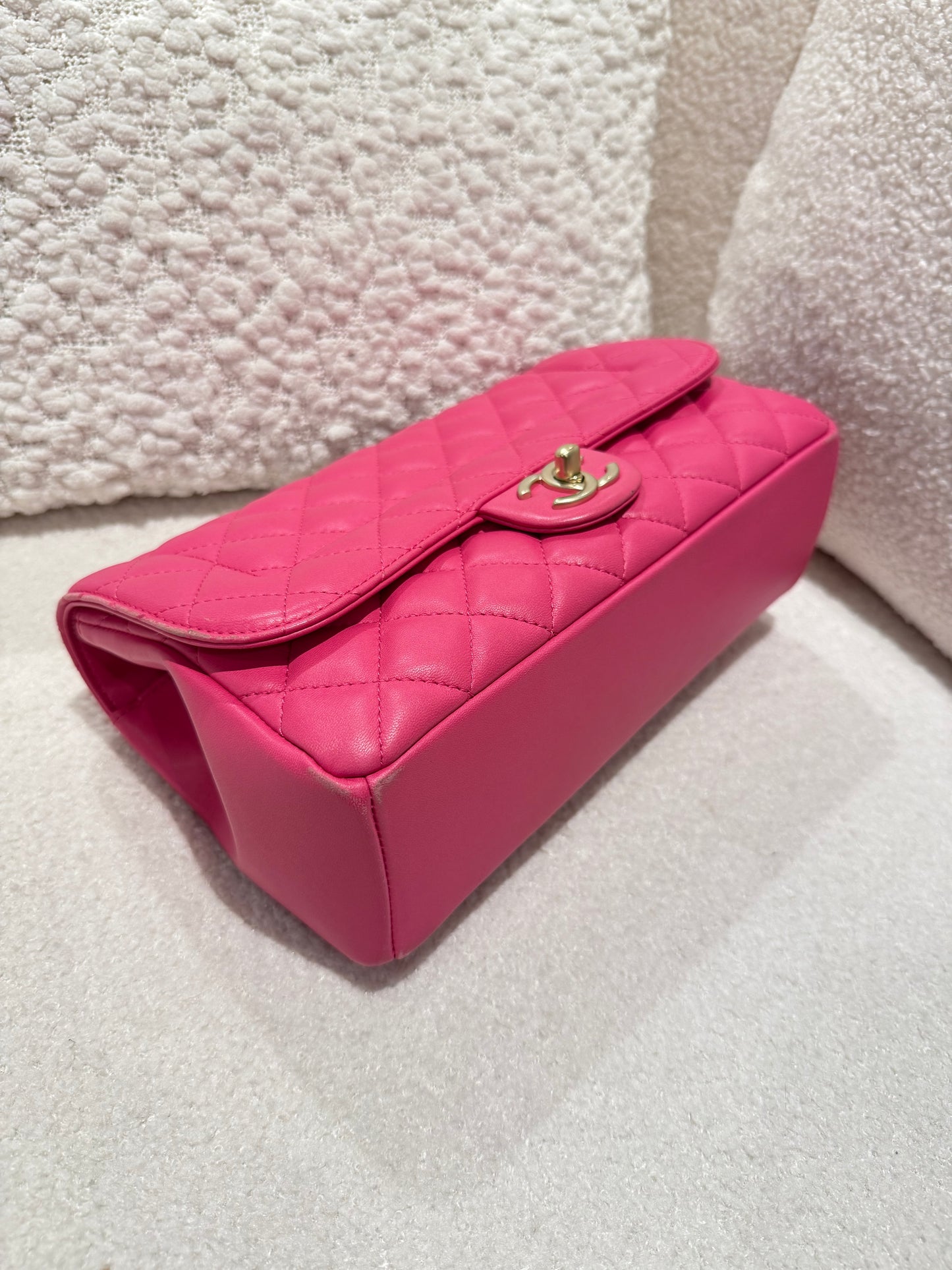 CHANEL QUILTED FLAP BAG LAMBSKIN PINK GHW