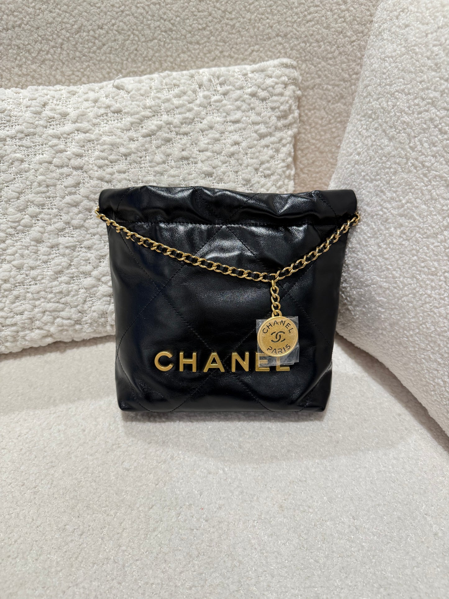 CHANEL MINI 22 BAG SHINY CALFSKIN BLACK BRUSHED GHW (MICROCHIP)