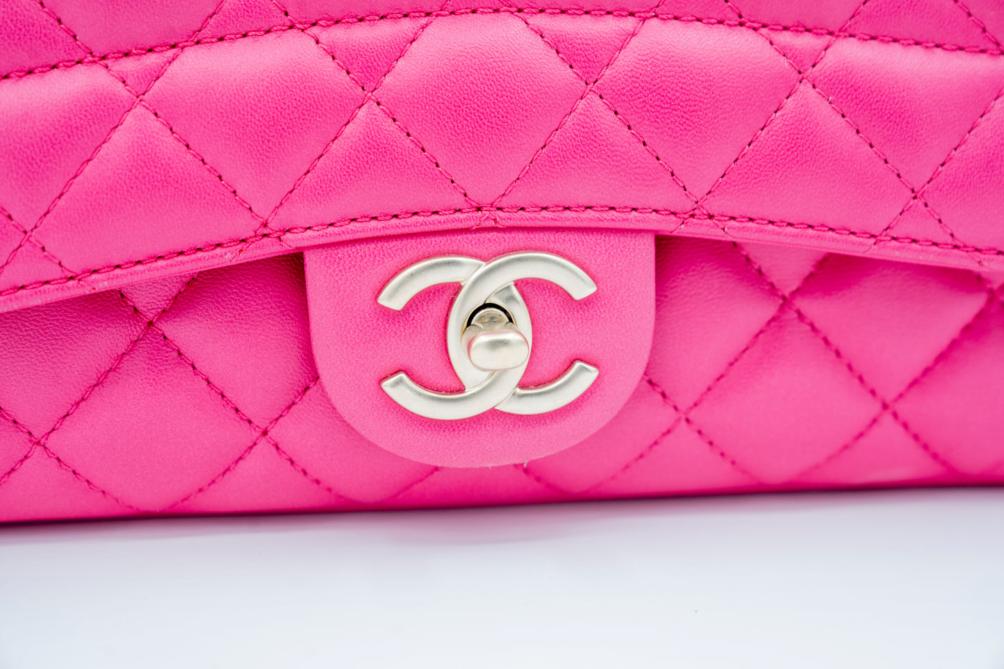 CHANEL QUILTED FLAP BAG LAMBSKIN PINK GHW