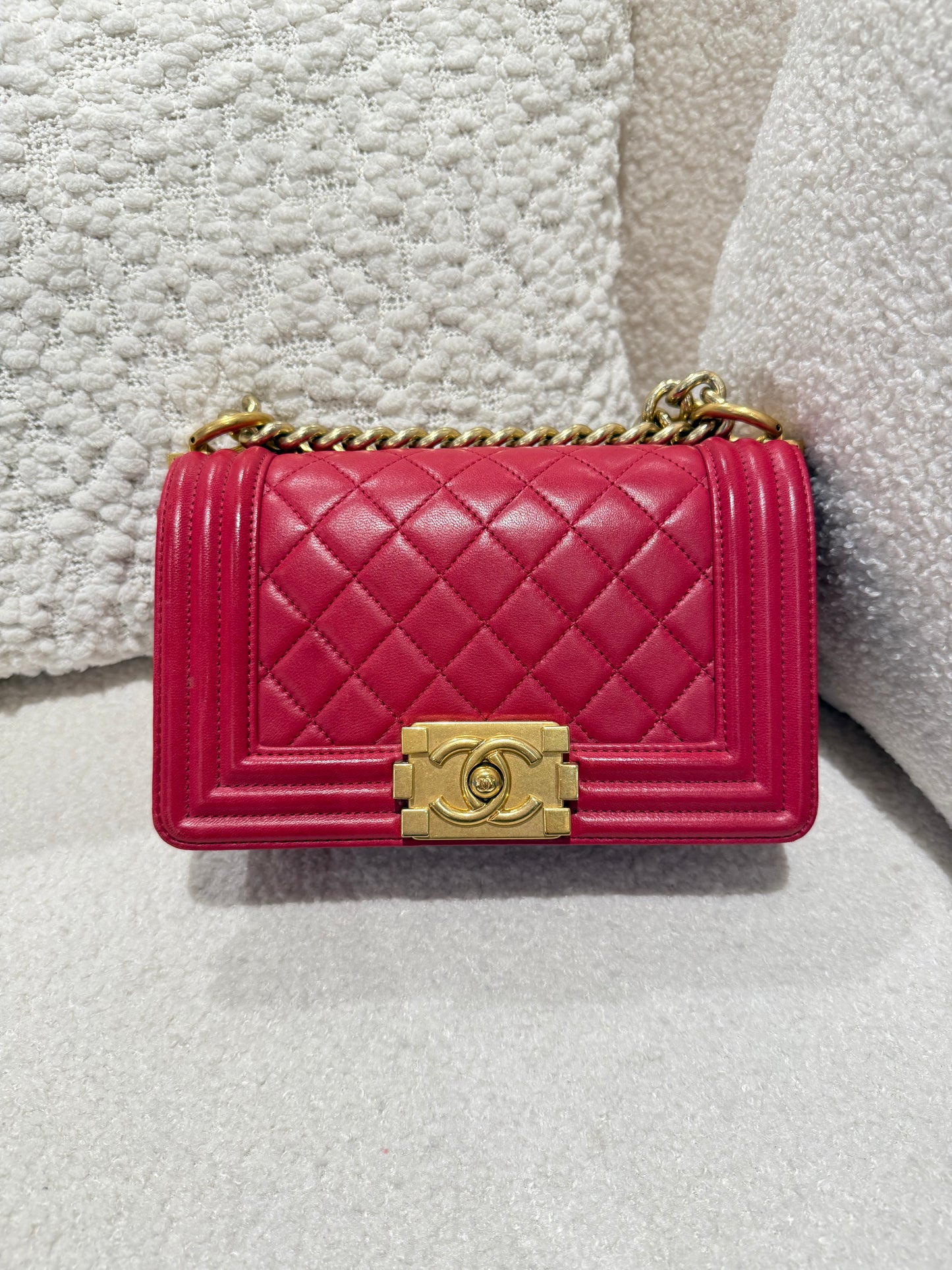 CHANEL SMALL LEBOY CAVIER RED