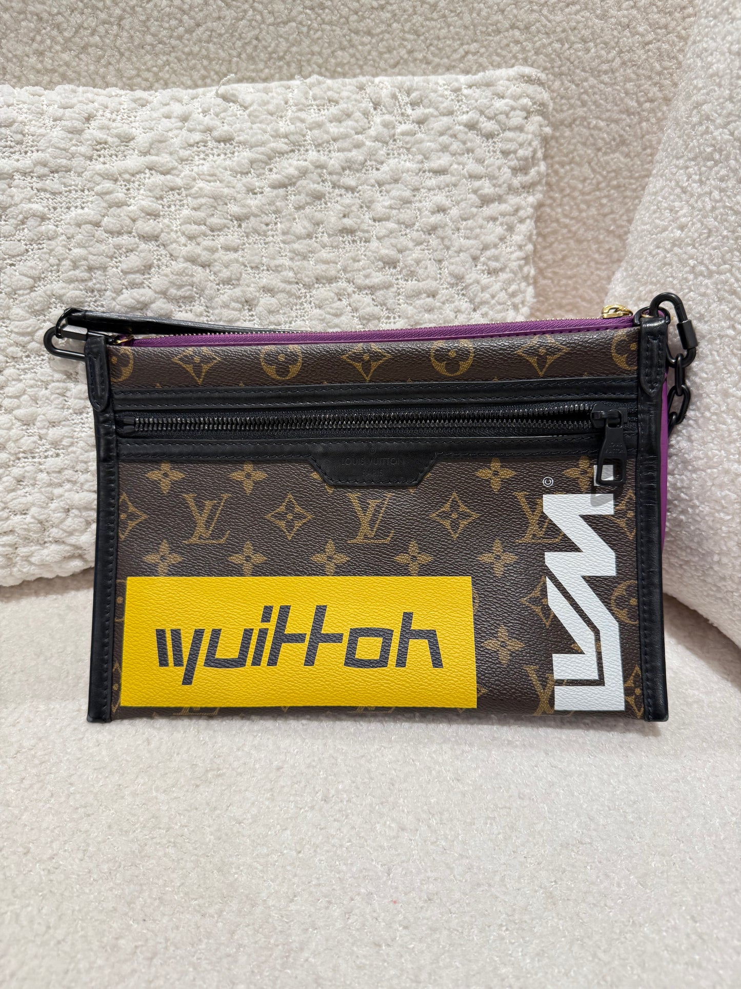 LOUIS VUITTON LINED FLAT MESSENGER PURPLE DARK BROWN