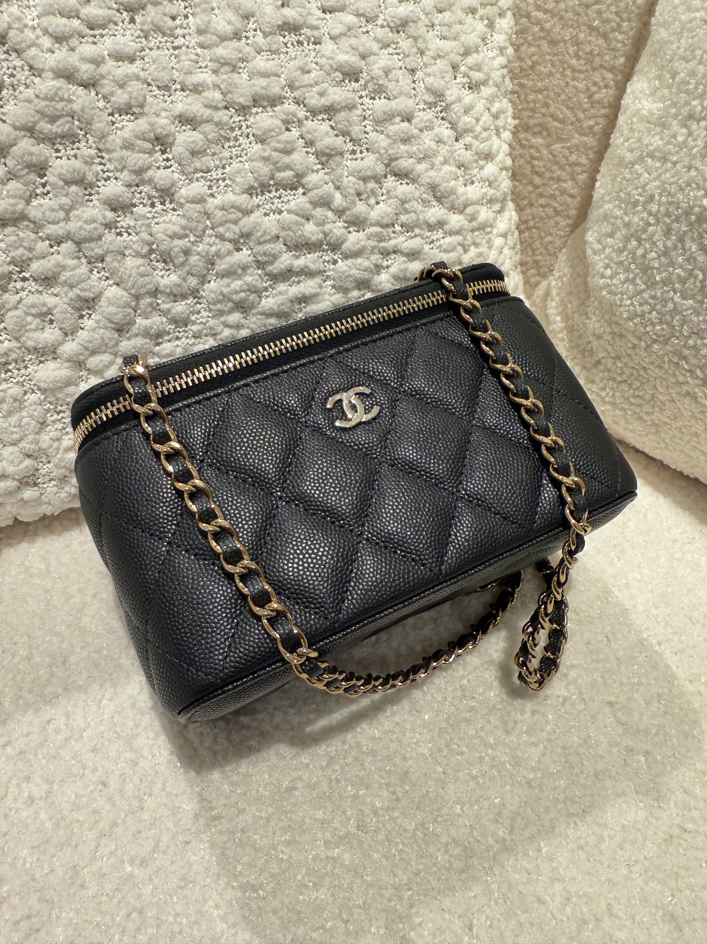 CHANEL Matelasse Small Vanity Case Chain Shoulder Bag Caviar Skin Leather Black