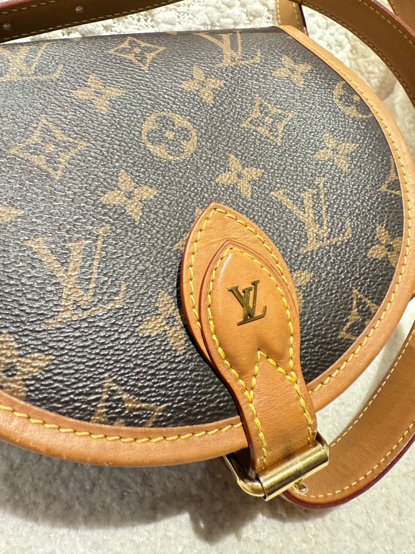 LOUIS VUITTON TAMBOURIN MONOGRAM CANVAS