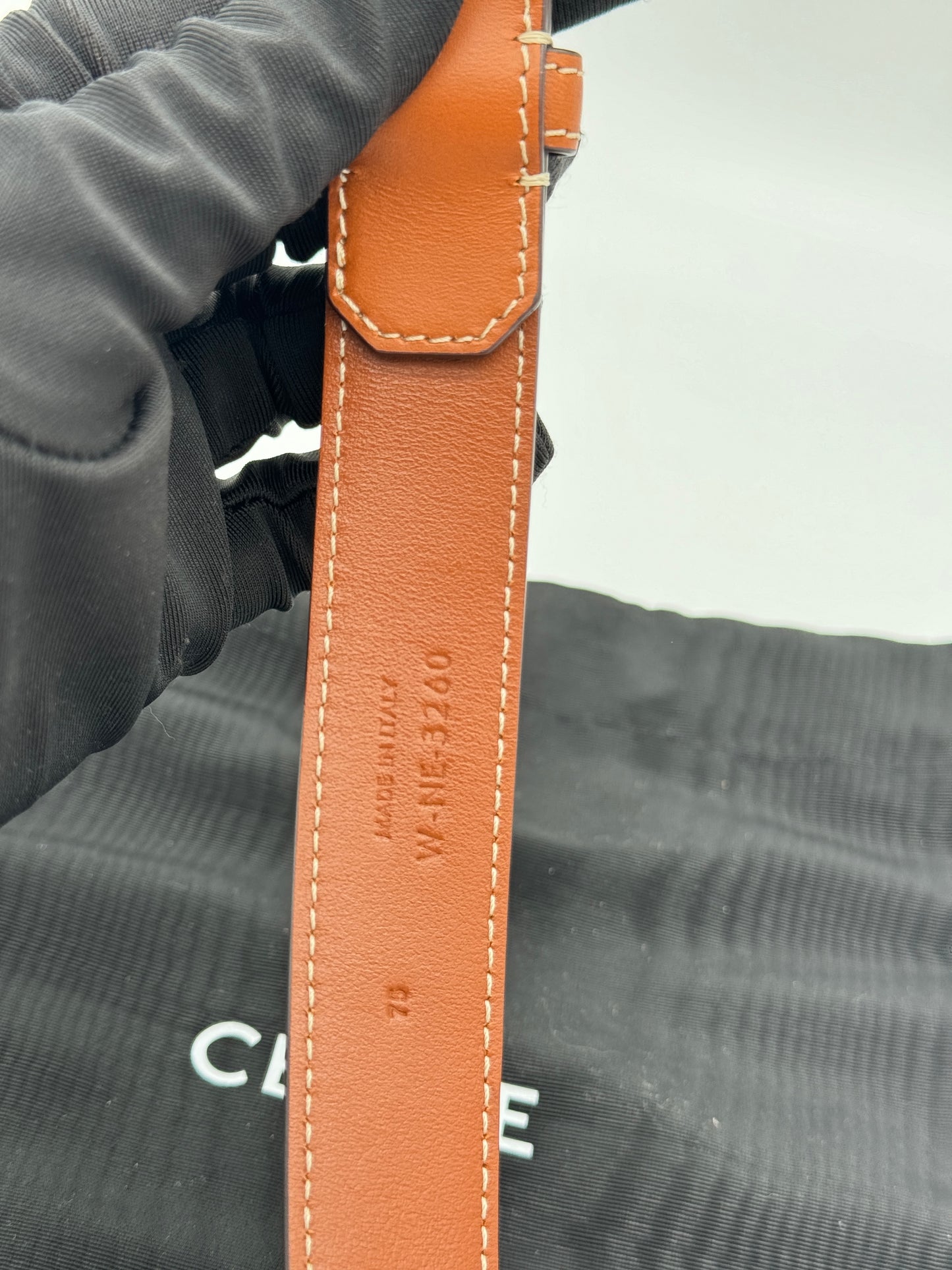 CELINE SMALL TRIOMPHE BELT IN LEATHER BROWN 80