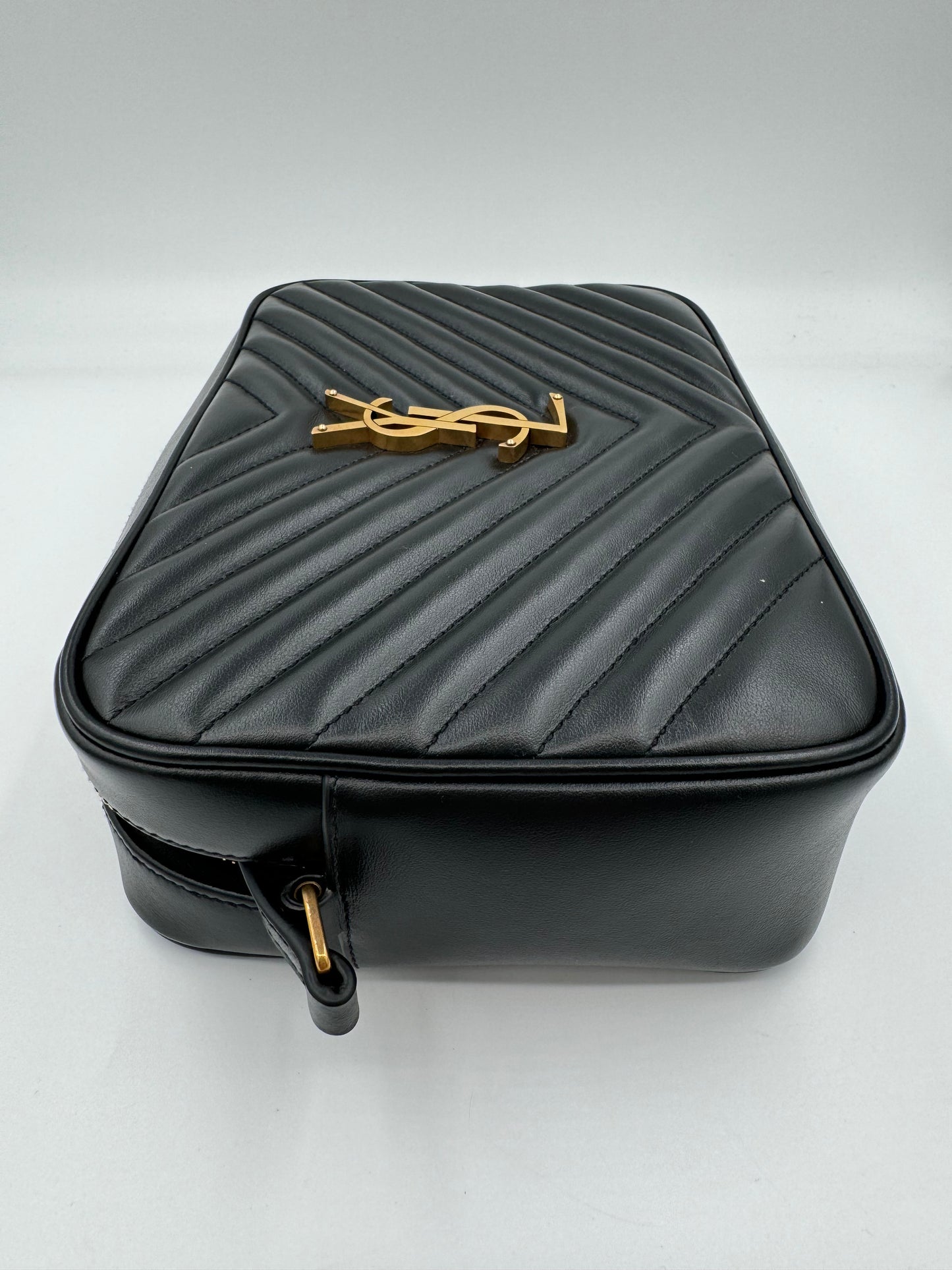 SAINT LAURENT/YSL LOU CAMERA BAG CALFSKIN BLACK