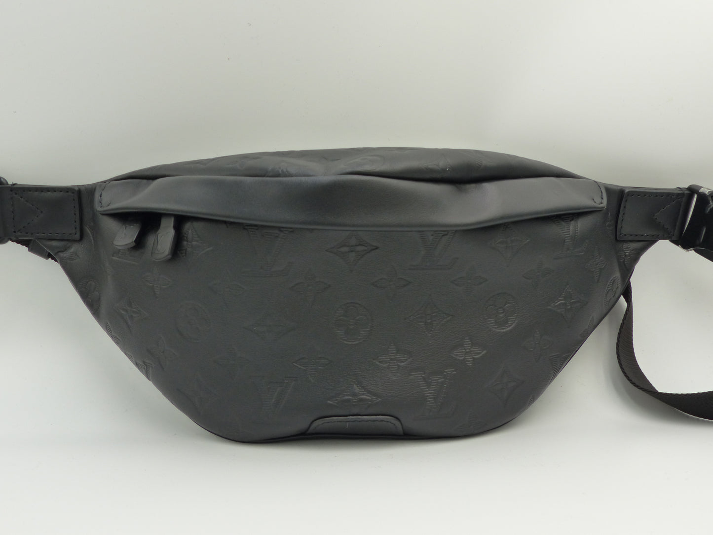 Louis Vuitton Discovery Bumbag PM Monogram Shadow Calfskin Black/Black