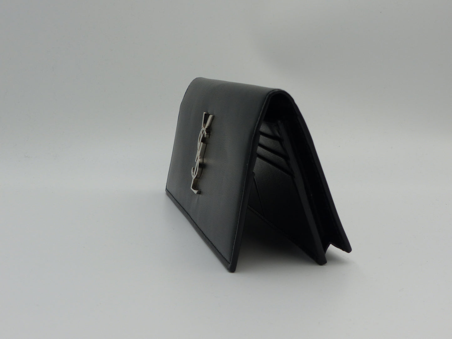 SAINT LAURENT / YSL CLUTCH PATENT BLACK